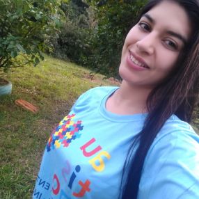 Leticia, Babá em Santo Ângelo