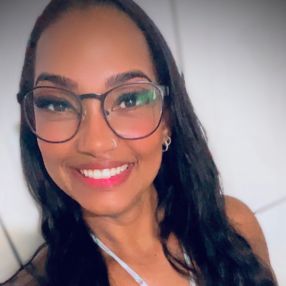 Tatiane, Babá em Itatiaia