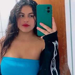 Taynara, Babá em Balneário Gaivota