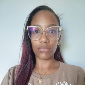 Rayane, Babá em Araruama