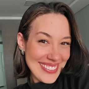 Giuliana, Babá em Brasília