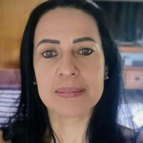 Edna Silva, Babá em Iperó
