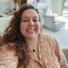 Renata, Babysitter in Balneário Piçarras