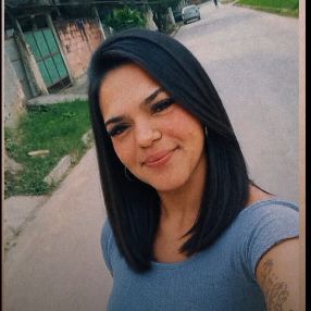 Verônica Maria, Babá em Magé
