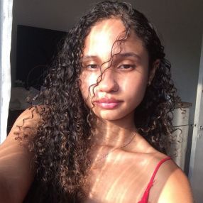 Andressa, Babá em Jataí