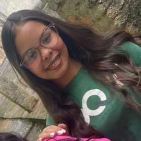 Bruna, Babá em Bom Jesus dos Perdões