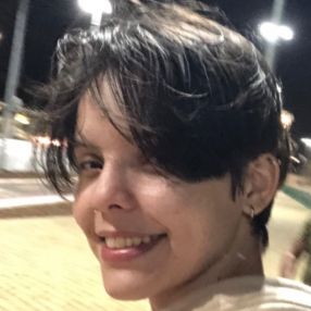Tállytha, Babysitter in Nísia Floresta