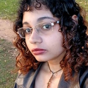 Naiara, Babá em Avaré