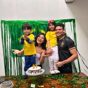 Rafaella, Família em Curitiba