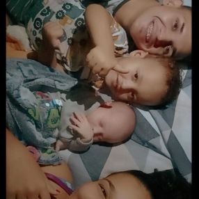 Giovana, Família em Salto