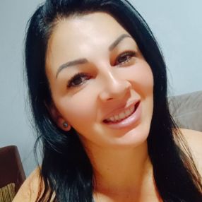 Cida, Babá em Brusque
