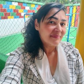 Jordânia, Babysitter in Paulínia