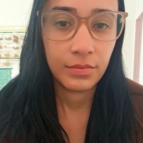Taina, Babá em Cristais Paulista