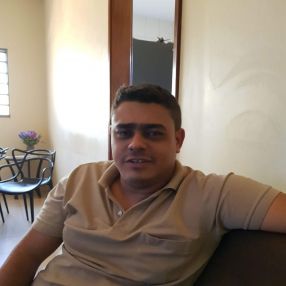 Renato, Família em Goianésia