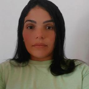 Dayana Ferreira de, Babá em Extremoz