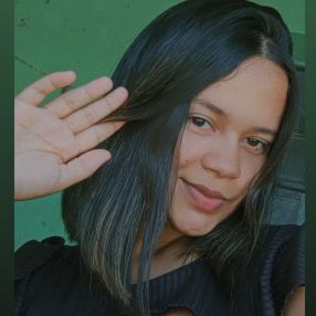 Letícia, Babá em Cupira