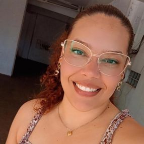 Thayna, Babá em Ponta Grossa