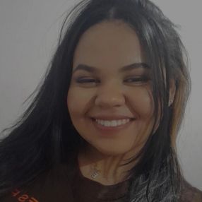 Emilly, Babá em Araçariguama