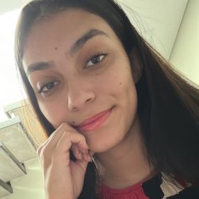Gabrielly, Babá em Salto de Pirapora