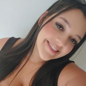 Camila, Babá em Araxá