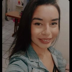 Suellen, Babysitter in Mogi-Guaçu