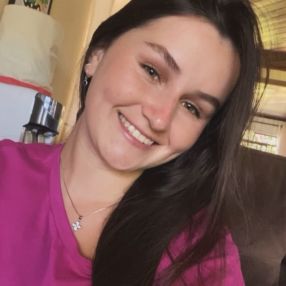 Jaqueline Lais, Babá em Mafra
