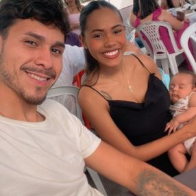 Laryssa, Família em Ponte Nova
