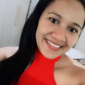 Letícia, Babá em Lagarto