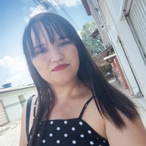 Rhaiza, Babá em Governador Valadares