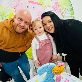 Lara, Família em Pelotas