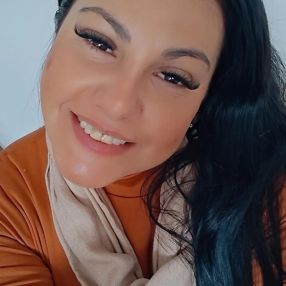 Camila, Babá em Eldorado do Sul