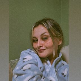 Andresa, Babá em Paranaguá