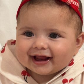 Caroline, Família em Dourados