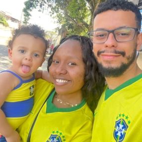 Suelen, Família em Queimados