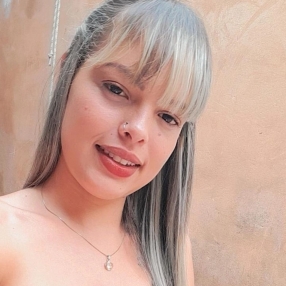 Jayne, Babá em Águas Lindas de Goiás