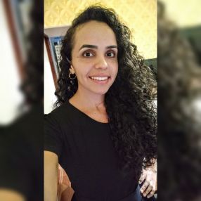 Cleidianne, Babysitter in Resende