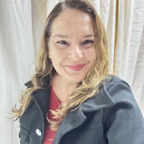 Mirelle, Babysitter in Bebedouro