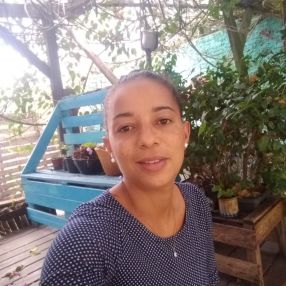 Carine, Babá em Santo Amaro da Imperatriz
