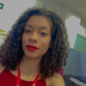 Isabela, Babá em São José da Lapa