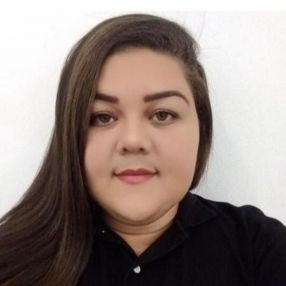 Caroline, Família em Belford Roxo