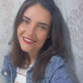 Amanda Graziela, Babysitter in Araras