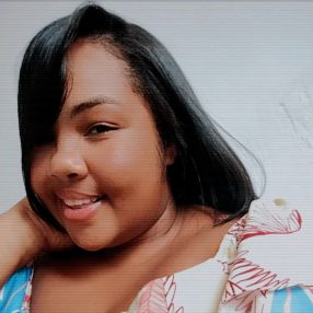 Islandra, Babá em Camaçari