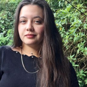 Iris, Babá em Petrópolis