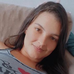 Irislayne, Babysitter in Extremoz