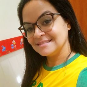 Daiane, Babá em Lins