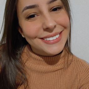 Talissa, Babá em Ribeirão das Neves