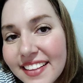 Fabi, Babá em Amparo