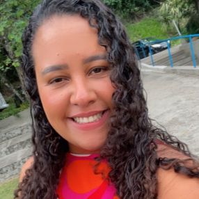 Dayane, Babá em São Gonçalo