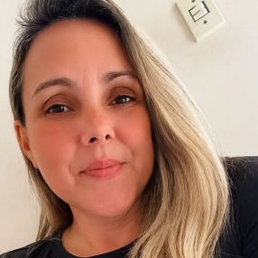 Gisele, Babá em Limeira