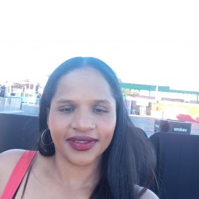 Karla, Babá em Montes Claros